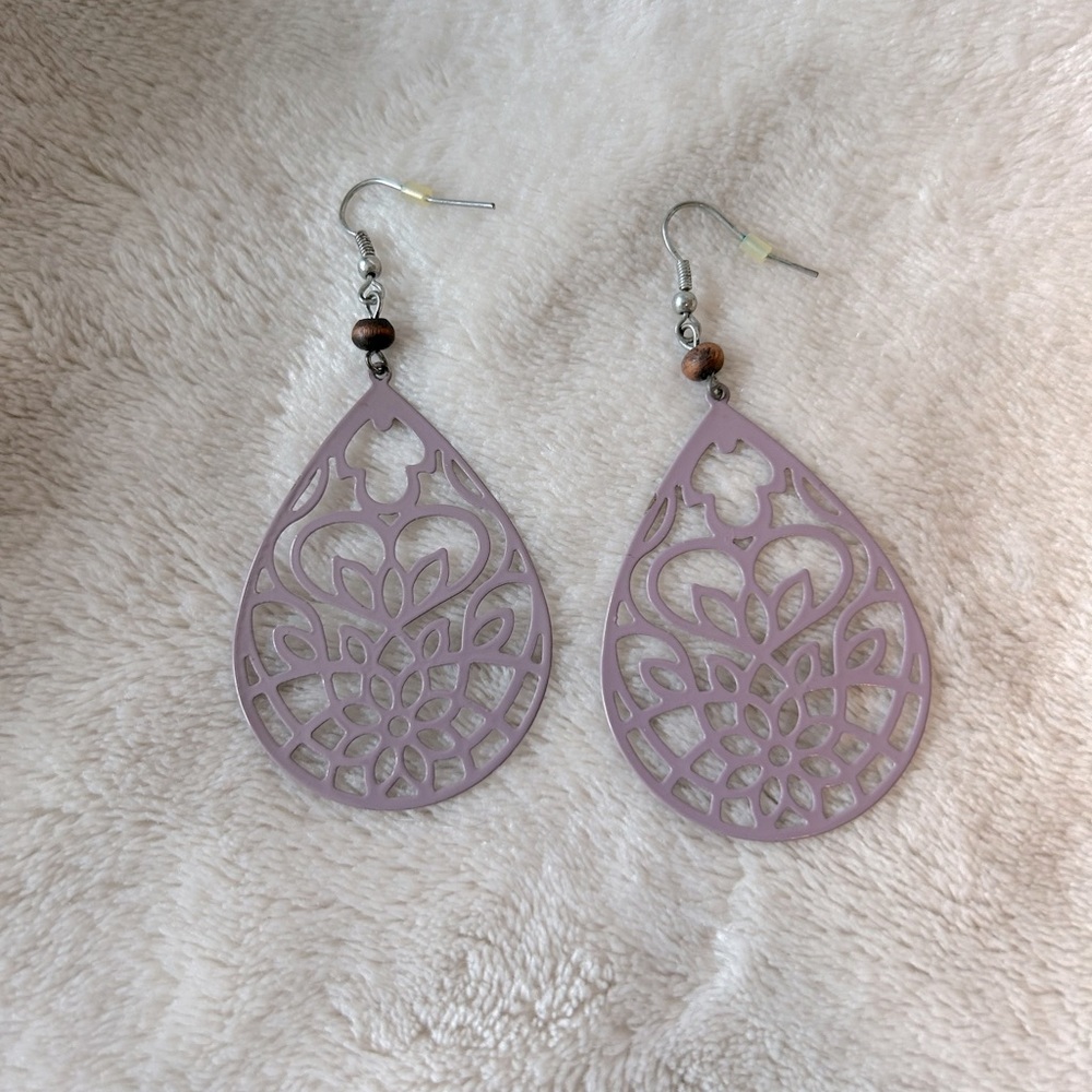 Lavender floral earrings